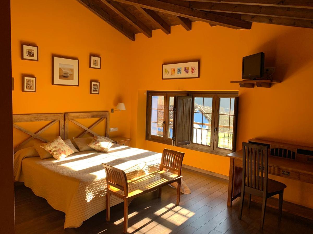 Hotel El Quintanal Bode Bagian luar foto