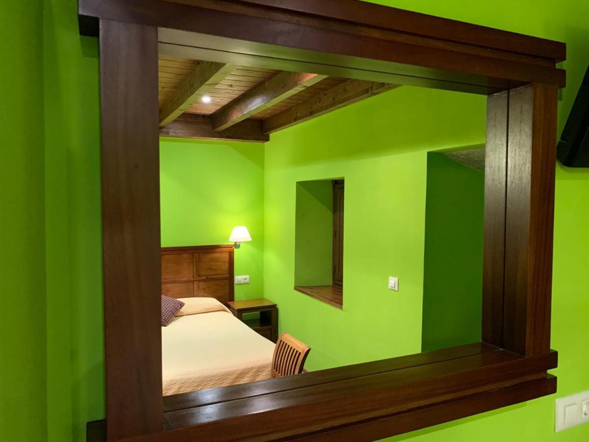 Hotel El Quintanal Bode Bagian luar foto