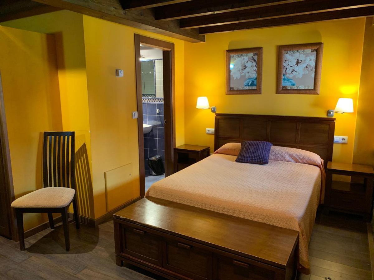 Hotel El Quintanal Bode Bagian luar foto