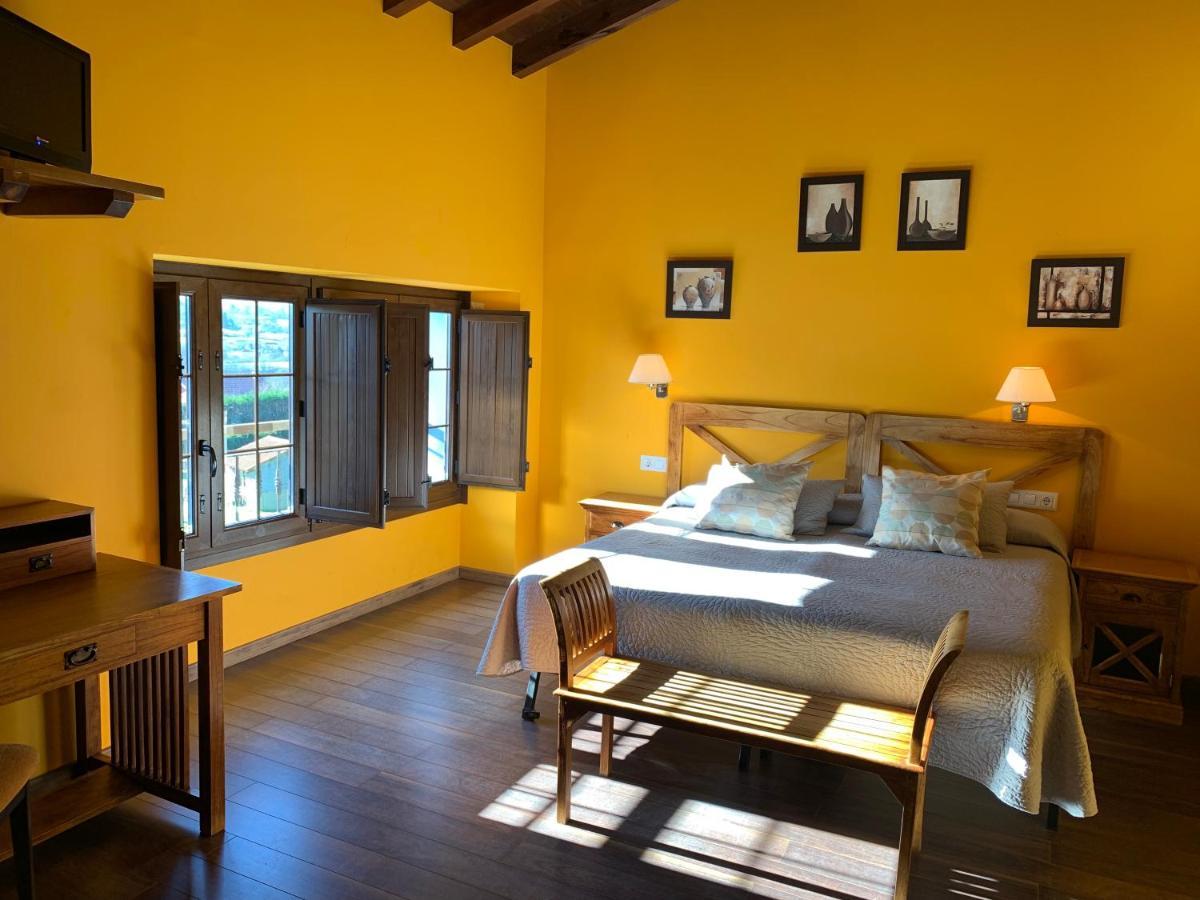 Hotel El Quintanal Bode Bagian luar foto